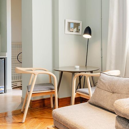 Grey L Studio Apartments Downtown Alexandria Menasce House Exteriör bild