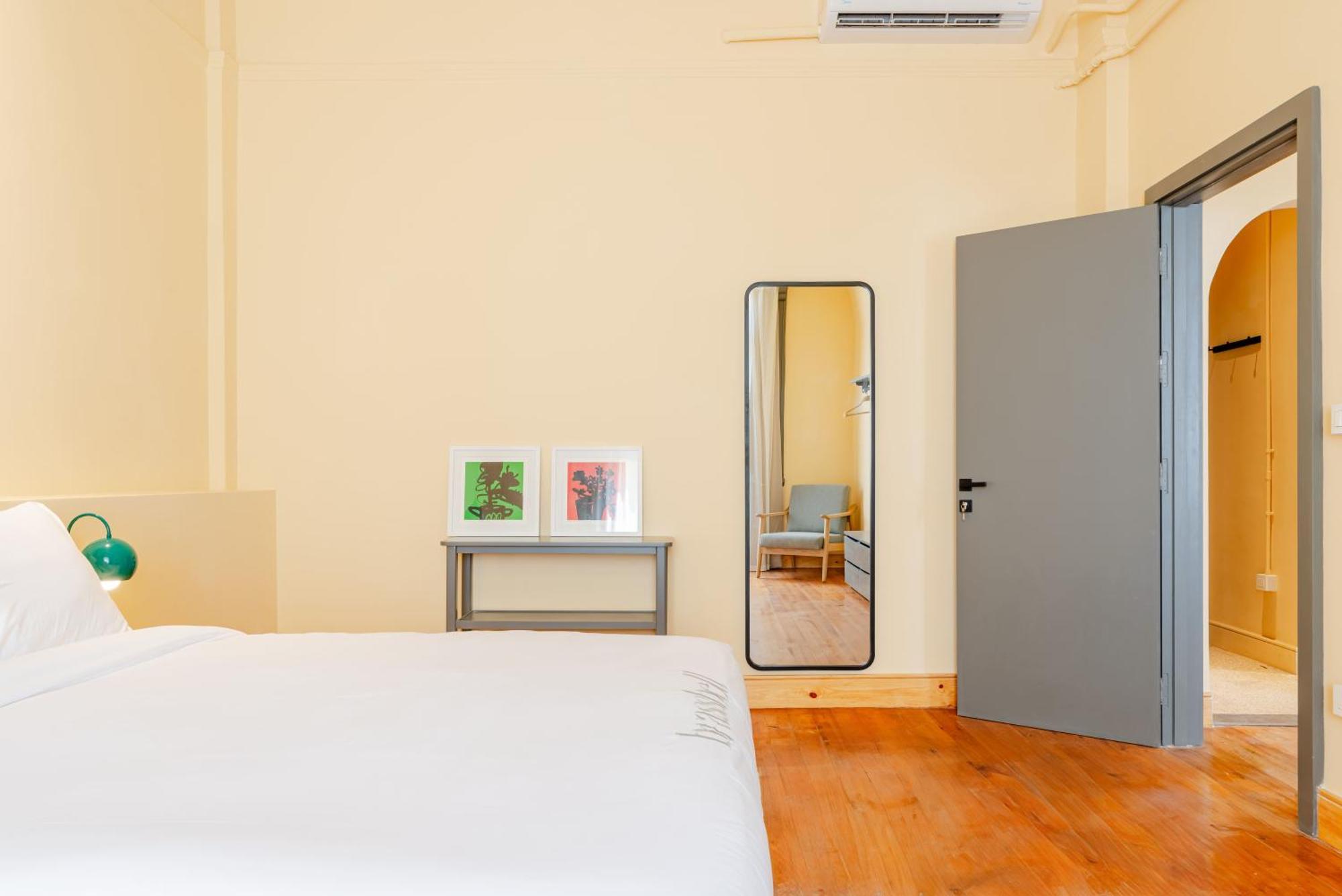 Grey L Studio Apartments Downtown Alexandria Menasce House Exteriör bild